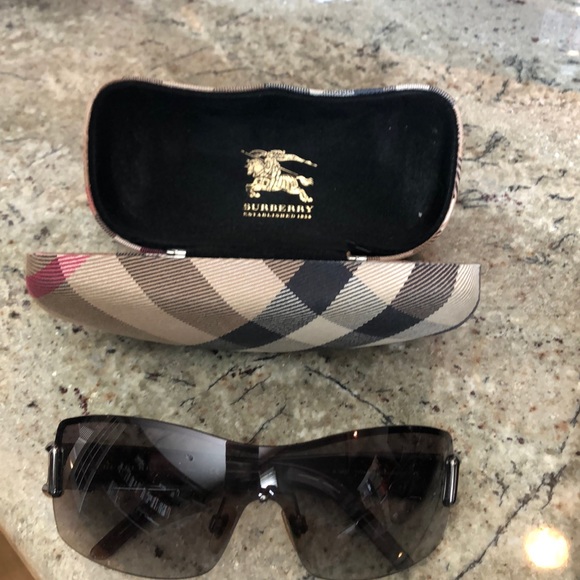 Authentic Burberry sunglasses